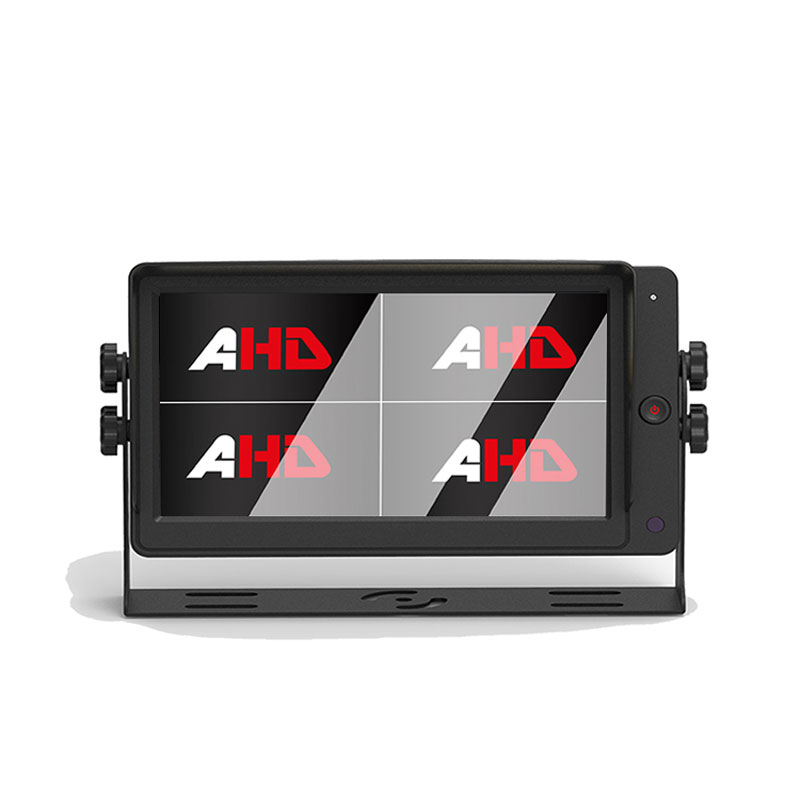 4 jaettua HD LCD-näyttöä